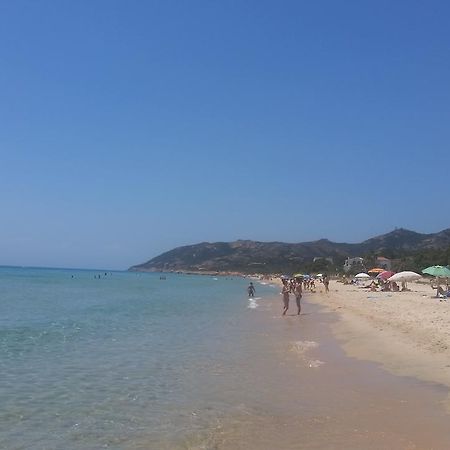 Villa Eden Home Holiday Santa Margherita di Pula Buitenkant foto
